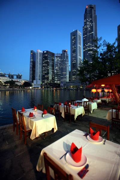Restaurant at the boat quay at the Singapore River