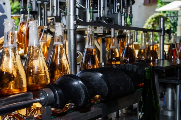 Automation bottling line for produce champagne in Alsace