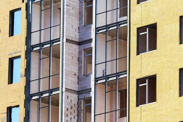 Construction of the building with external insulation