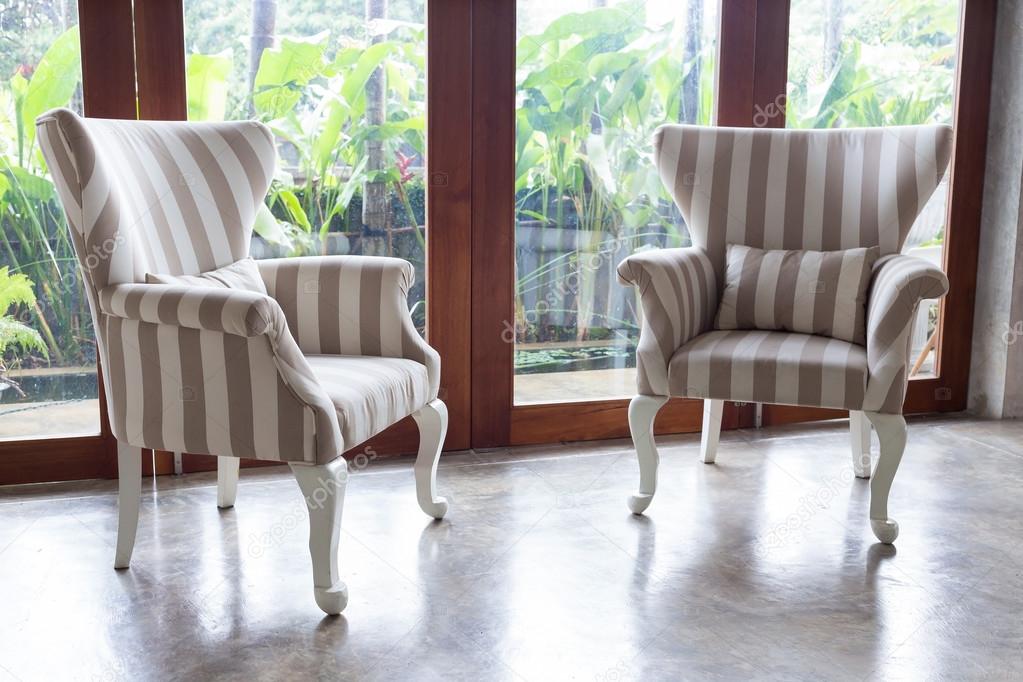 Diseño de interiores living comedor estilo moderno con muebles de ...