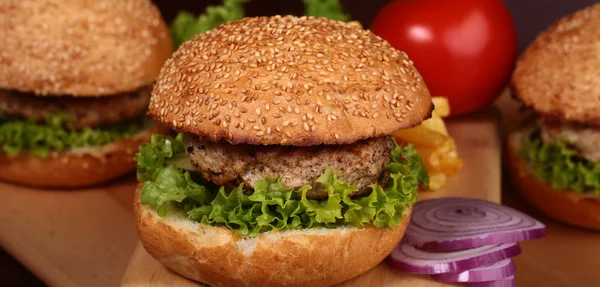 Burgers with cutlet and chips