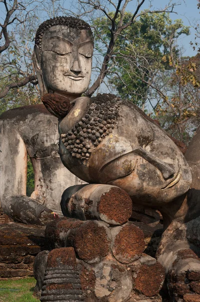 Group of Buddhas in Wat Phra Kaeo temple in Khamphaengphet Historical Park .