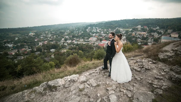 Couple posing on the hump