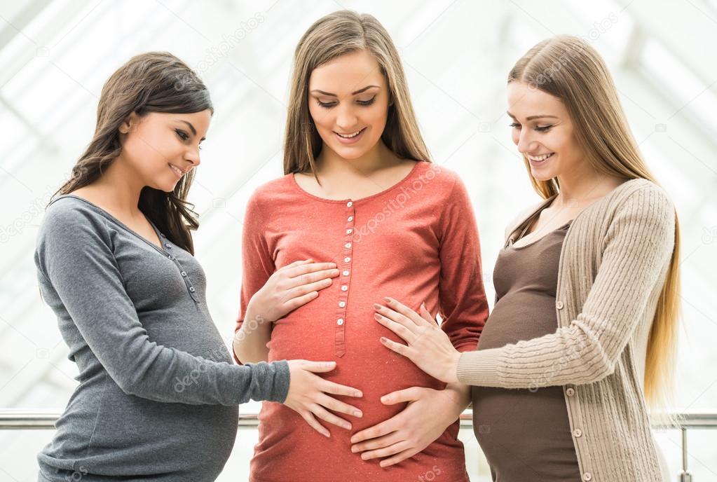 2 pregnant women fan pictures