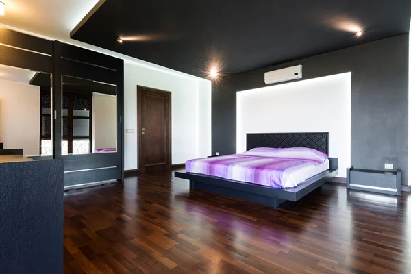 Big modern bedroom