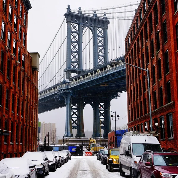 View of the Manhattan Bridge from the street in New York City