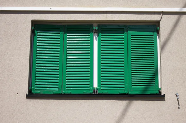 Green windows with great geometry lines