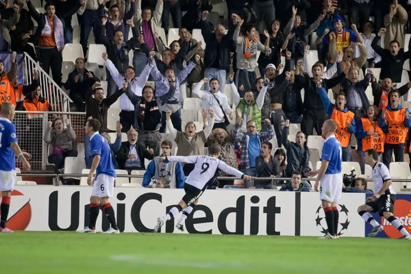 Roberto Soldado celebrates scoring a goal