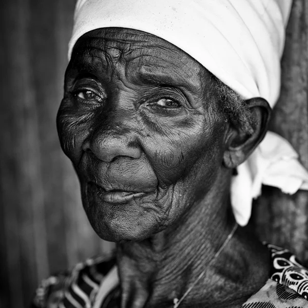 Unidentified old Malawian woman