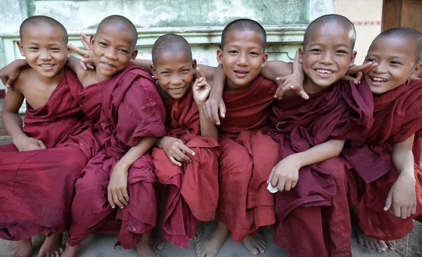 Unidentified Burmese Buddhist monks