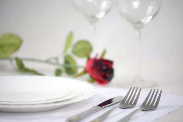 Romantic and elegant tableware