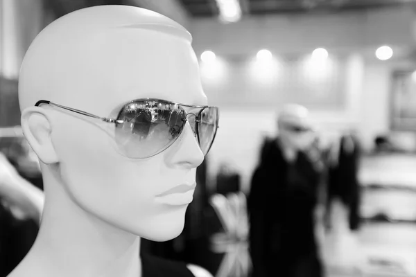 Shop mannequin showcase trade pavilion glasses Crews silhouette face clothing hanger