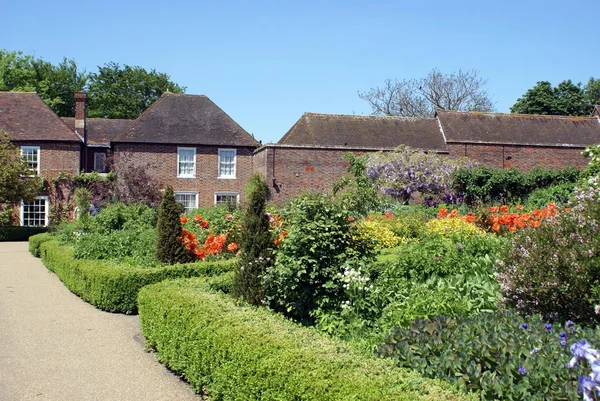 Culpeper garden. Leeds Castle garden in England