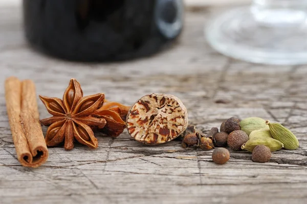 Fragrant spices for mulled wine preparation.