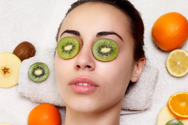 Natural homemade fruit facial masks