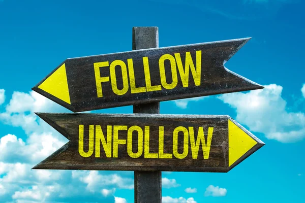 Follow - Unfollow signpost