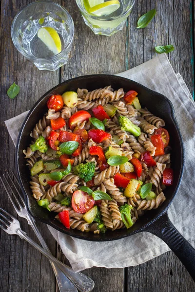 Whole wheat fusilli pasta  with vegetables