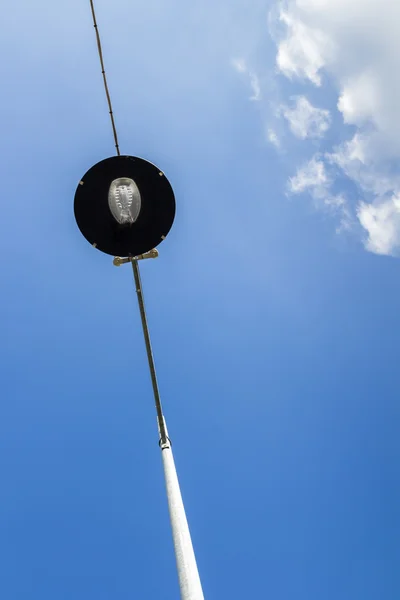 Street lamp suspended