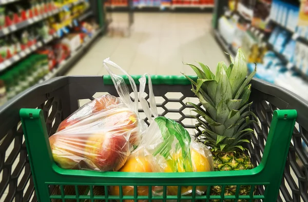 Shopping cart with fruit