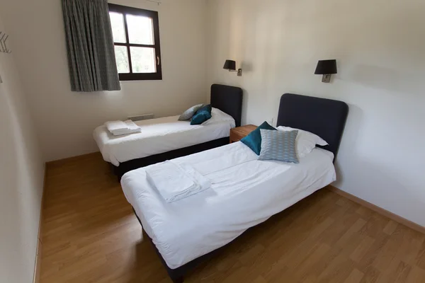 Single bed room