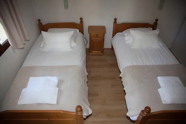 Single bed room