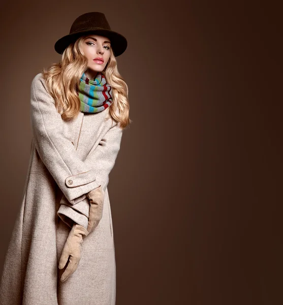 Fall Fashion. Woman in Autumn Outfit. Stylish Coat