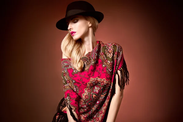 Fashion beauty woman in stylish hat shawl, autumn