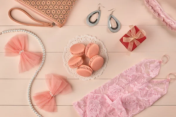 Overhead woman essentials, fashion bride pink set