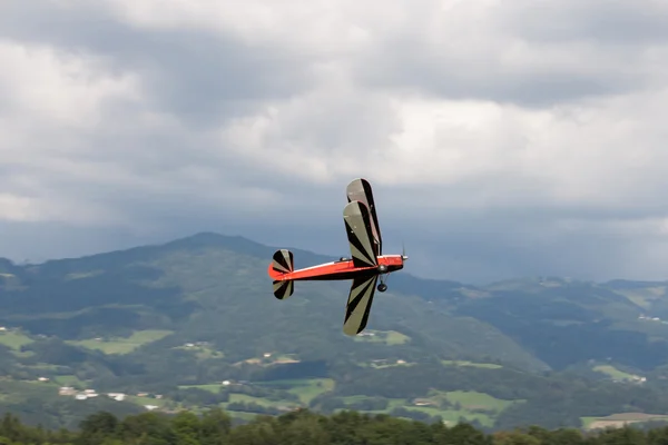 Double Decker - Model Biplane - Aircraft