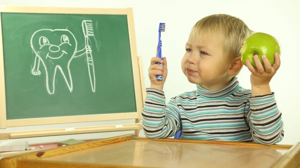 Funny kid teaches dental hygiene