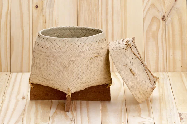 Bamboo basket container for holding cooked glutinous rice