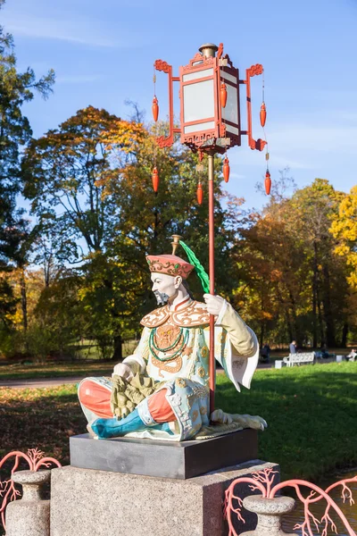 Sculpture on the Grand Chinese Bridge in Alexander Park,  Tsarsk