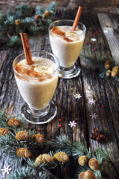 New Year\'s mood: Banana smoothie with cinnamon