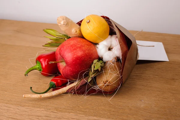 The original unusual edible vegetable and fruit bouquet  with card