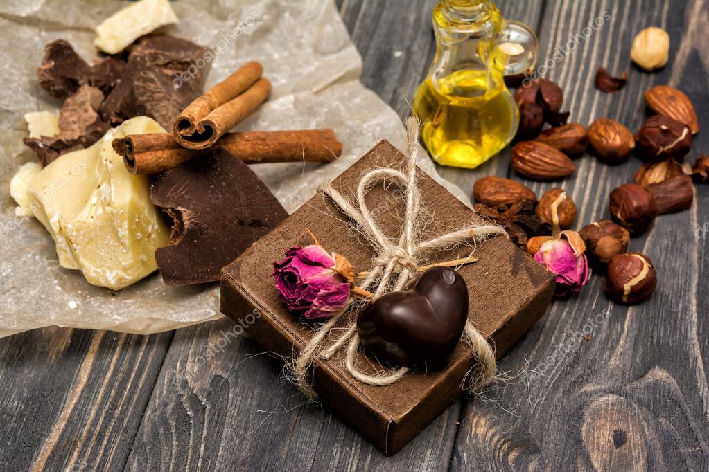 Шоколадные конфеты из какао-масла Шоколадные конфеты из какао-масла