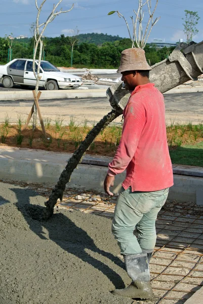 Concrete slurry mixing pour at the construction site