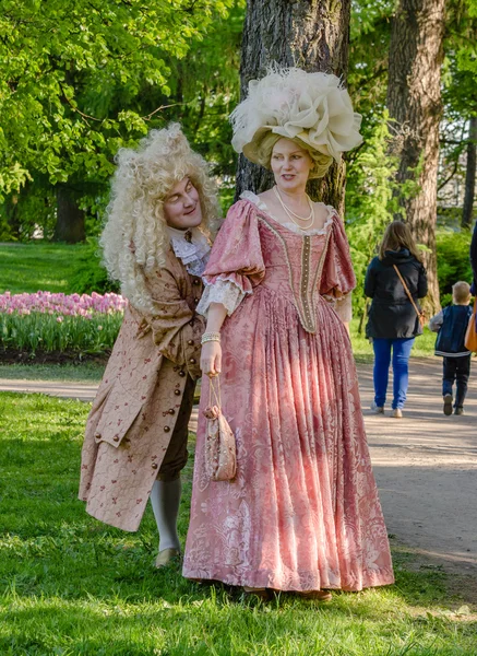 Actors demonstrate vintage clothing 18 century