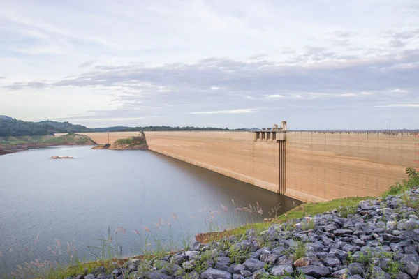 Khun Dan Prakan Chon dam, Nakhon Nayok, Thailand / dams to store