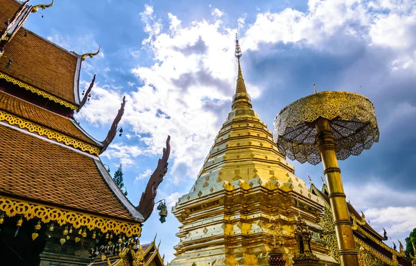 Golden Buddisht temple