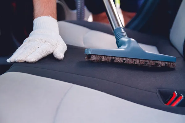 Vacuum cleaning car seats