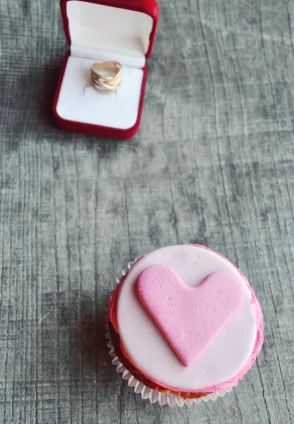 Pink cupcakes, with cream ,decorated with hearts,Valentine's day,international women's day,love.Notepad.Valentine,love letter