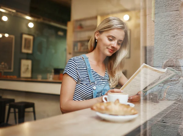 Closeup portrait of сafe city lifestyle woman sitting in trendy