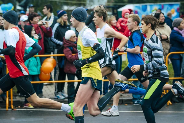 Young athletes show high speed run from start