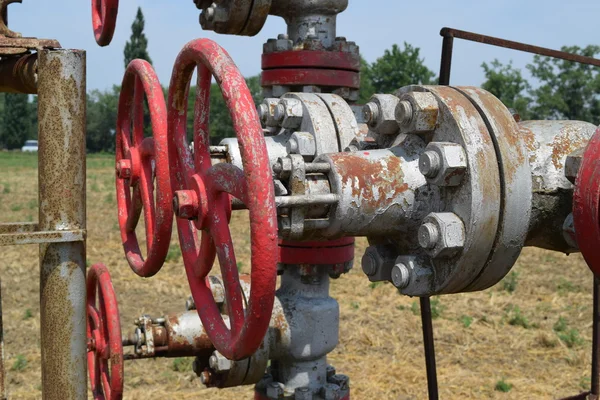 The gate on an oil well