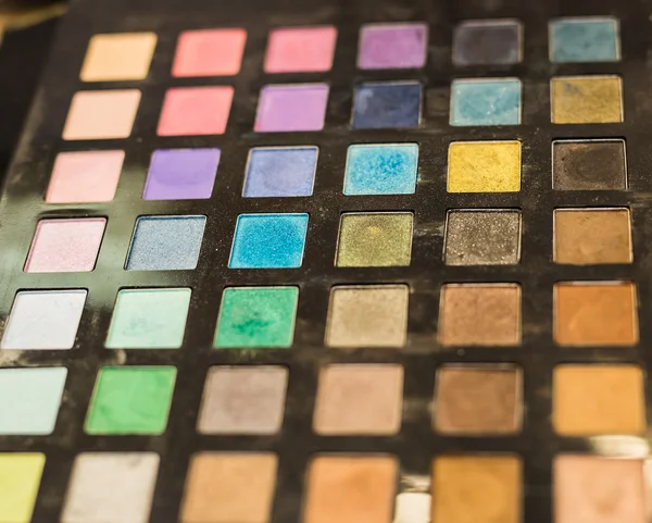 Colorful eyeshadow palette