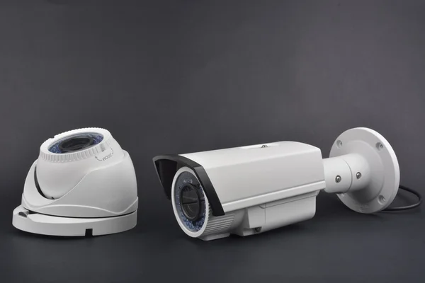 Digital Video Recorder and video surveillance camera