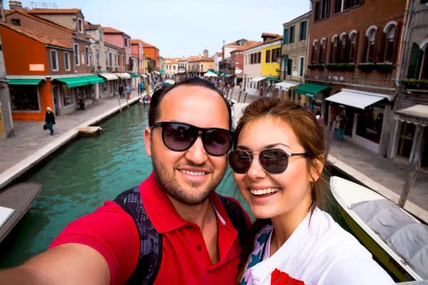 Couple traveling in Italy.