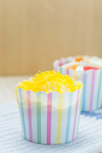 Thai Cupcake, Cupcake gold Egg Yolks Thread