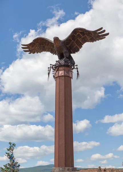 Monument to an eagle.
