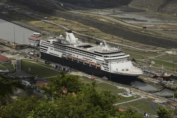 Aerial view of a cruise ship at Pedro Miguel Locks